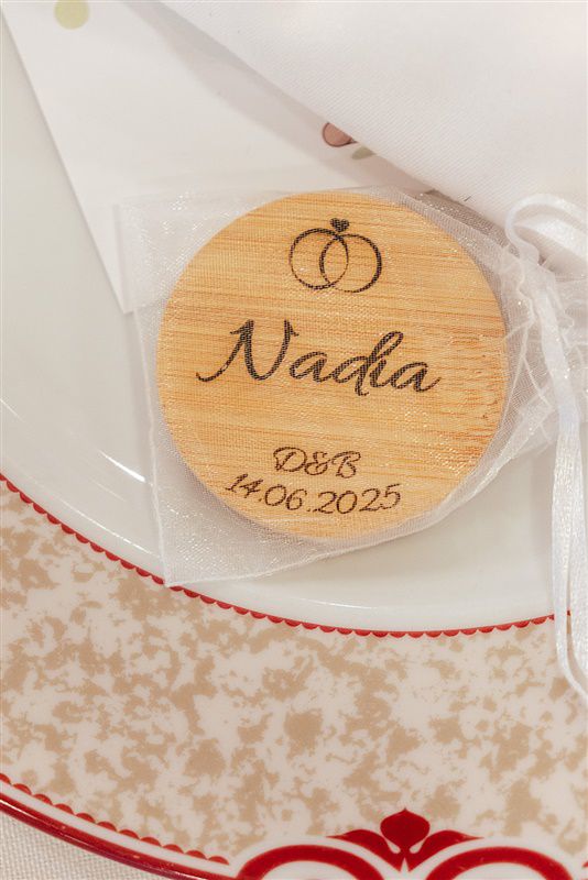 Abrebotellas con imán, Placa pedida de mano, corazón con nombre boda metacrilato lampara mama con bebe metacrilato llavero madera grabado láser con nombre pata perro madera grabada láser con foto lampara metacrilato con luz mama copa cava grabada a láser, bolígrafo de madera grabado láser regalos personalizados, regalos originales, detalles para bodas, comuniones, bautizos, eventos, Martorell, Barcelona, España, madera corte láser, metacrilato, impresiones 3D, regalos aniversario, fiestas, Olesa de Montserrat, Abrera, Piera, ,fotógrafa para bodas, fotos para eventos, fotógrafo, botella termo personalizado