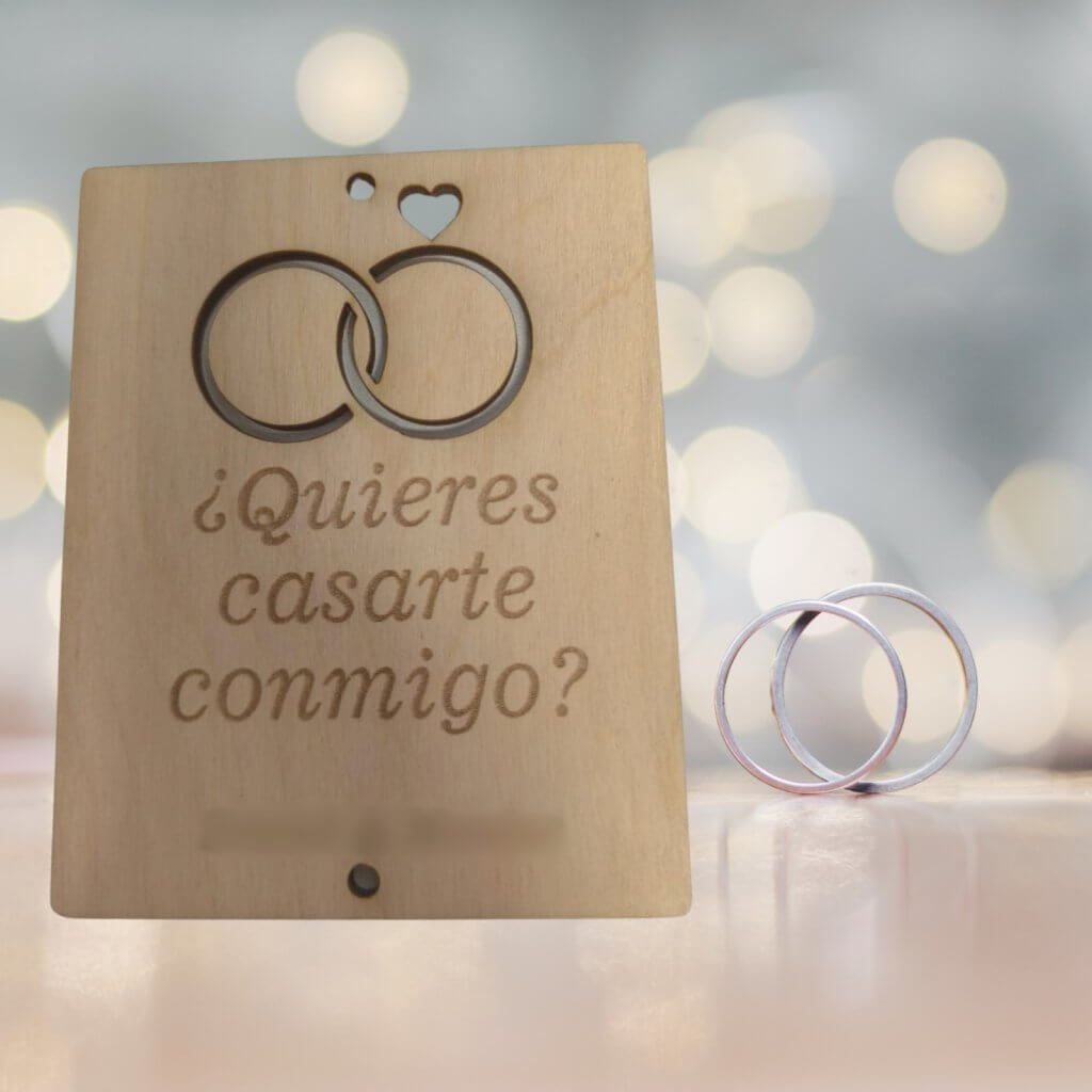 Placa pedida de mano, corazón con nombre boda metacrilato lampara mama con bebe metacrilato llavero madera grabado láser con nombre pata perro madera grabada láser con foto lampara metacrilato con luz mama copa cava grabada a láser, bolígrafo de madera grabado láser regalos personalizados, regalos originales, detalles para bodas, comuniones, bautizos, eventos, Martorell, Barcelona, España, madera corte láser, metacrilato, impresiones 3D, regalos aniversario, fiestas, Olesa de Montserrat, Abrera, Piera, ,fotógrafa para bodas, fotos para eventos, fotógrafo, botella termo personalizado